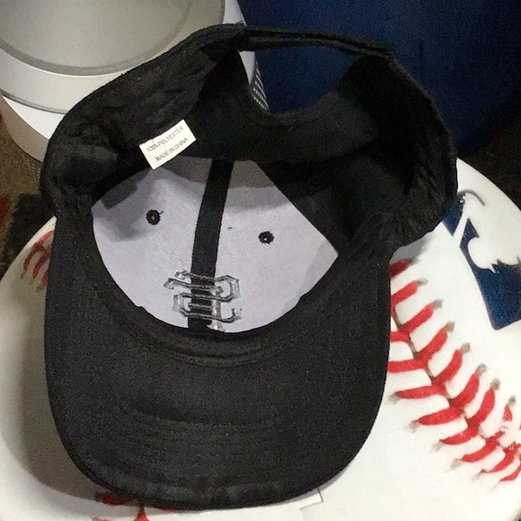 San Francisco Giants Men’s Black Adjustable Baseball Hat Cap - Picture 3 of 3